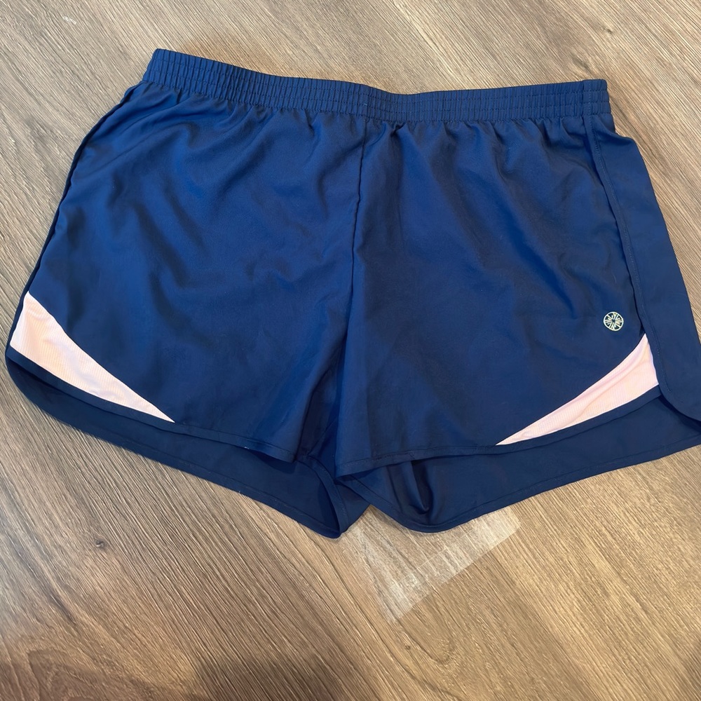 Women’s Lilly Pulitzer Luxletic Shorts